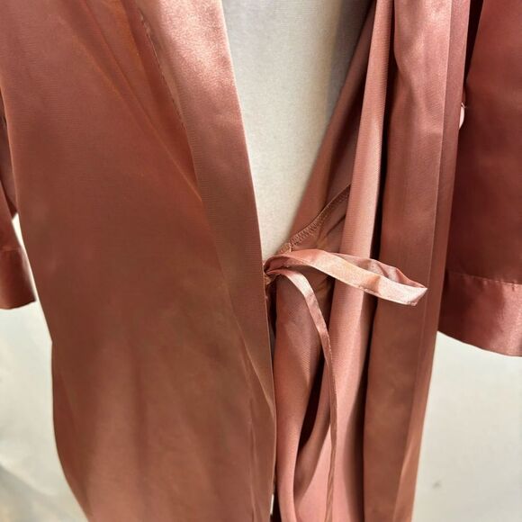 New without‎ Tags David’s Bridal Dusty Rose Satin Robe Size Large/XL - Picture 11 of 11